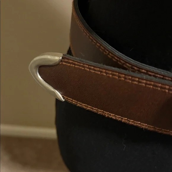 Vintage Handmade Brown Leather Belt - Picture 3 of 4